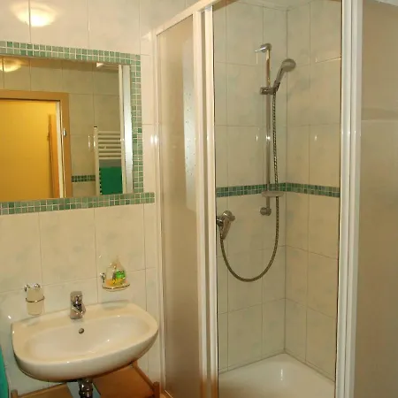 Am Seeufer 11 ヴァーレン